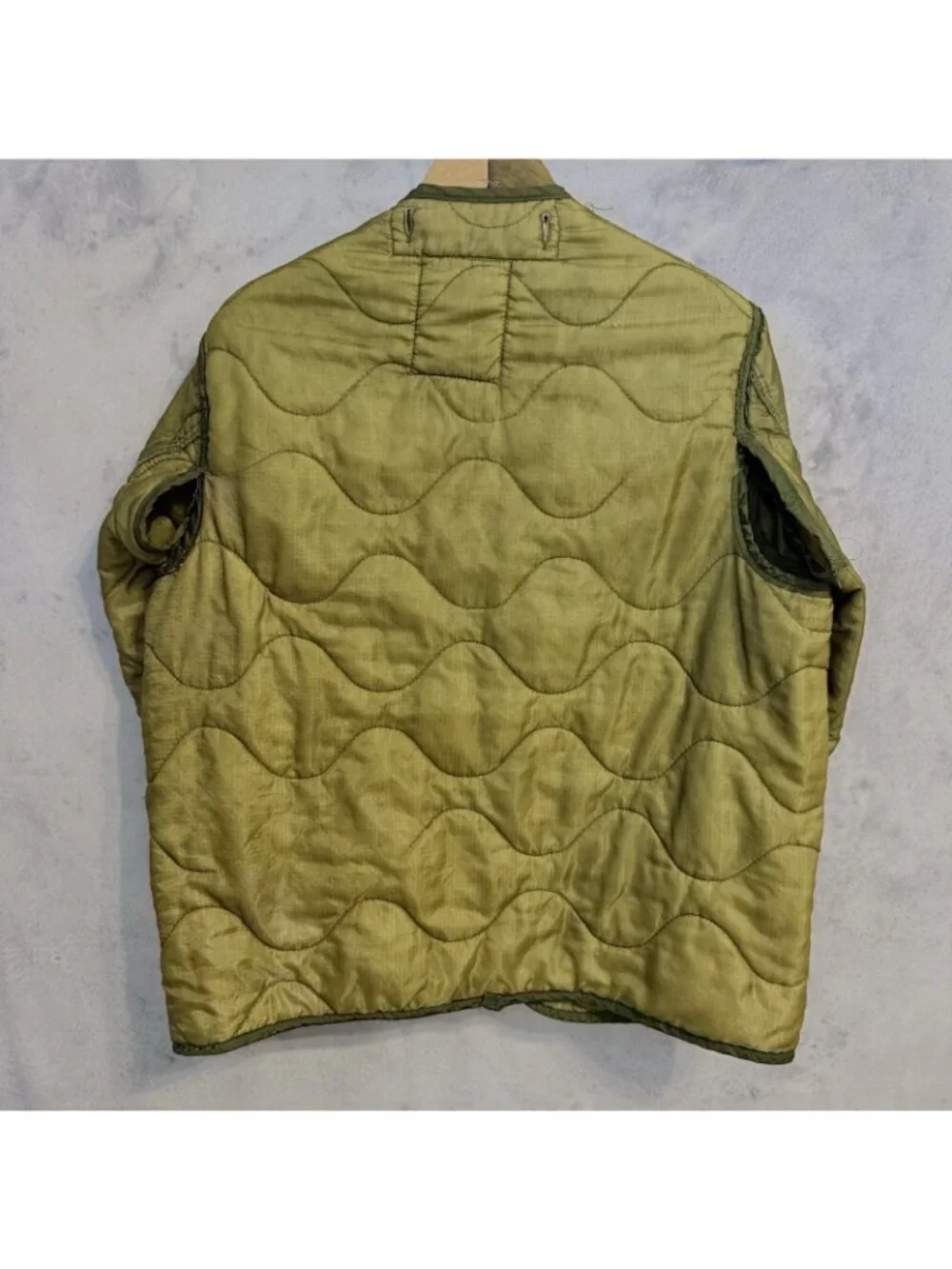 Vintage Military Liner Jacket Nylon Insulated Mens Small Green
